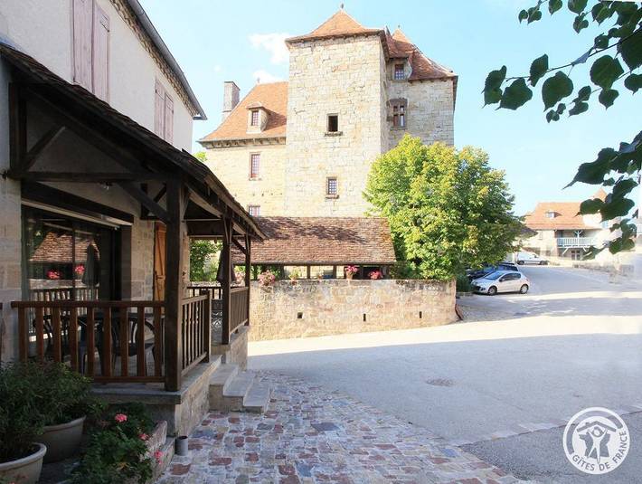 La maison du Forgeron. in Curemonte, Brive-la-Gaillarde und Umgebung
