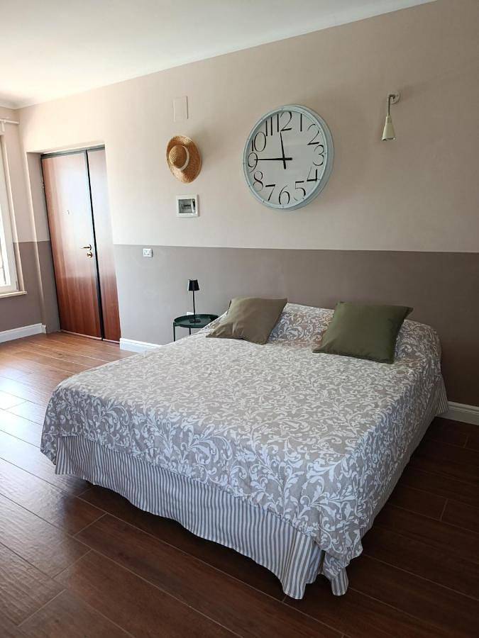 Appartamento per 3 persone, con Terrazza e Giardino nonché Panorama a Giffoni Valle Piana