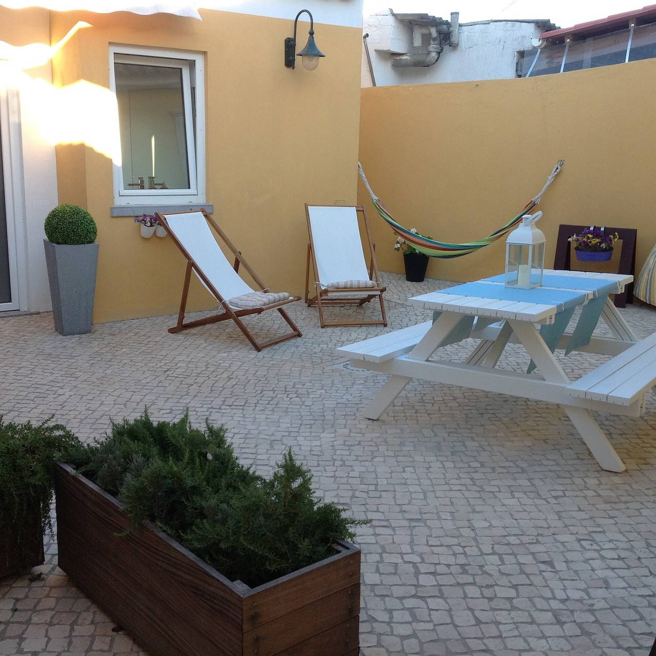 Casa das Hortênsias : Terrasse partagée et Wi-Fi à Livramento in Cascais e Estoril, Costa de Lisboa
