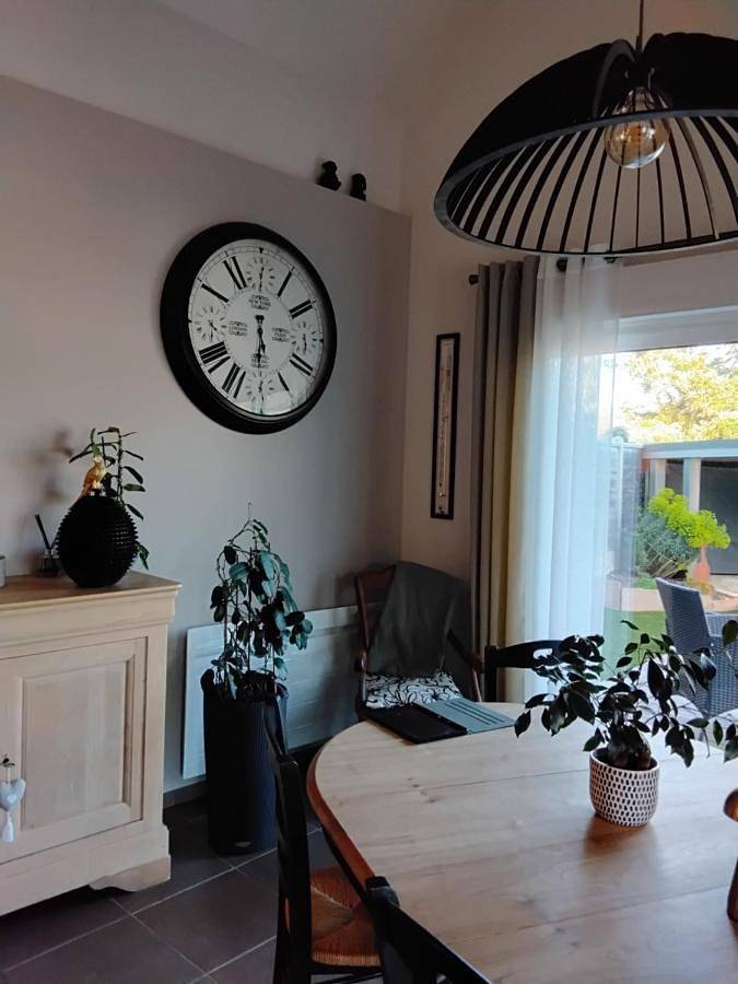 Location de vacances pour 6 personnes, avec terrasse à Epiniac - 2