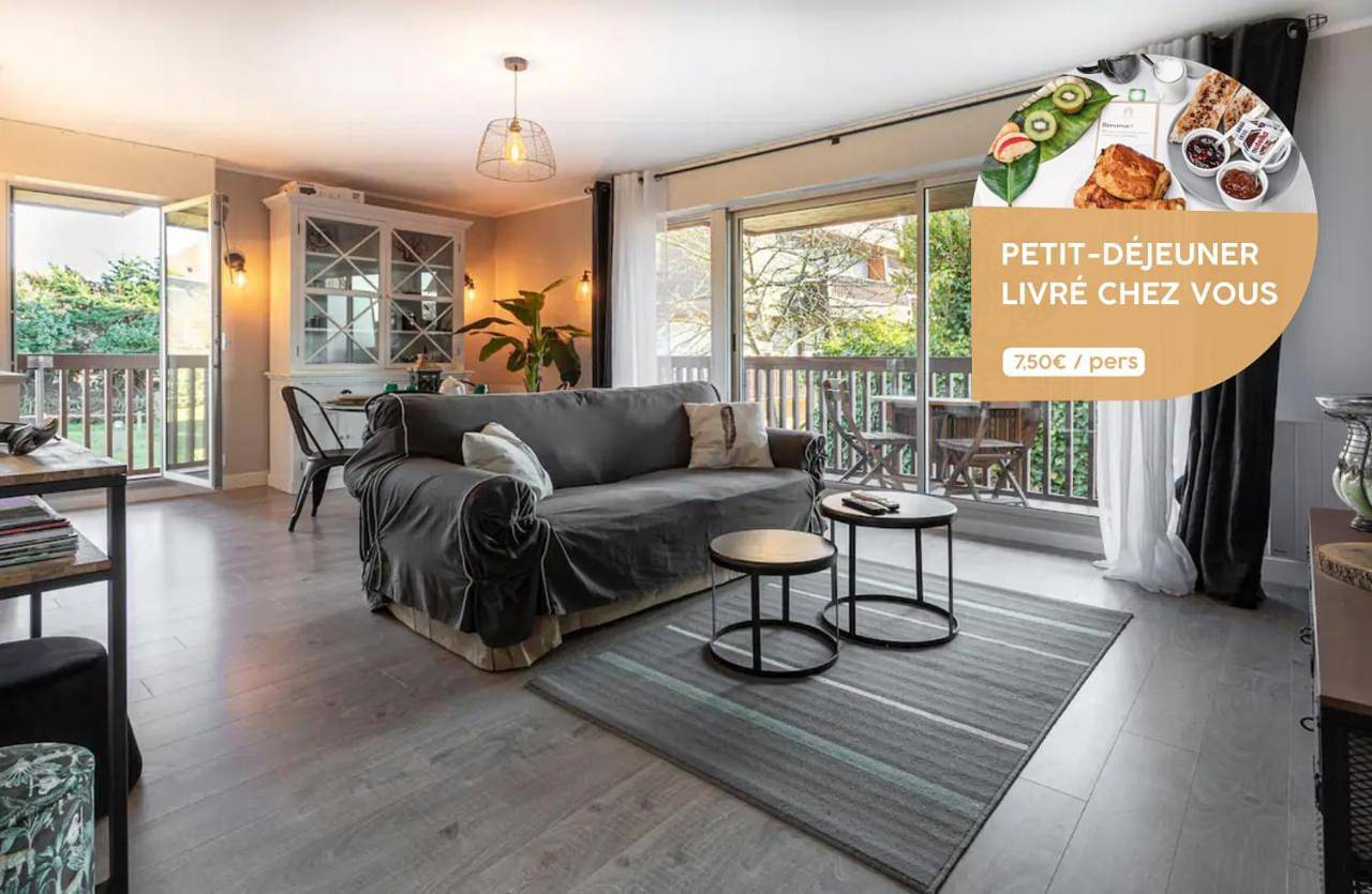 Appartement entier, One-Bedroom Apartment in Benerville-sur-Mer, Région de Lisieux
