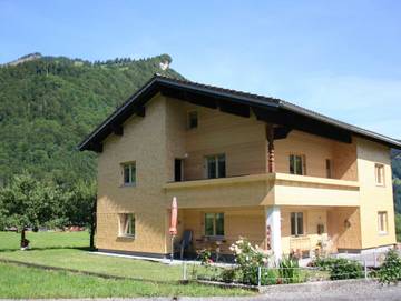 Ferienwohnung für 4 Personen, mit Terrasse und Ausblick sowie Garten in Mellau