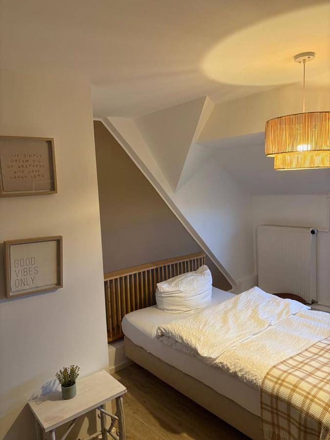 Chambre d’hôte pour 2 personnes, avec jardin ainsi que vue et terrasse, animaux acceptés à Essen - 4