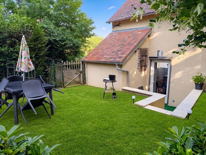 Location de vacances pour 4 personnes, avec jardin à Bitry
