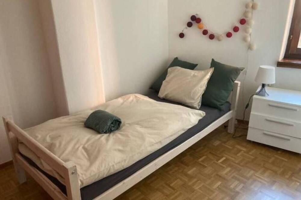 Ganze Wohnung, Haus al sasso Bellinzona in Bellinzona, Lepontinische Alpen