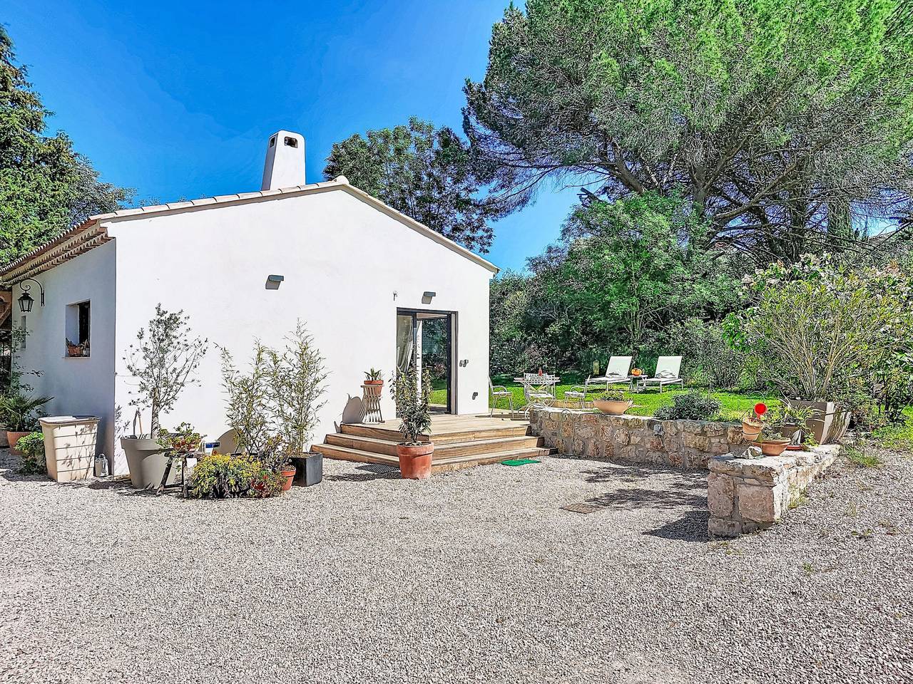 Louceou in La Roquette-sur-Siagne, Costa mediterránea (Francia)
