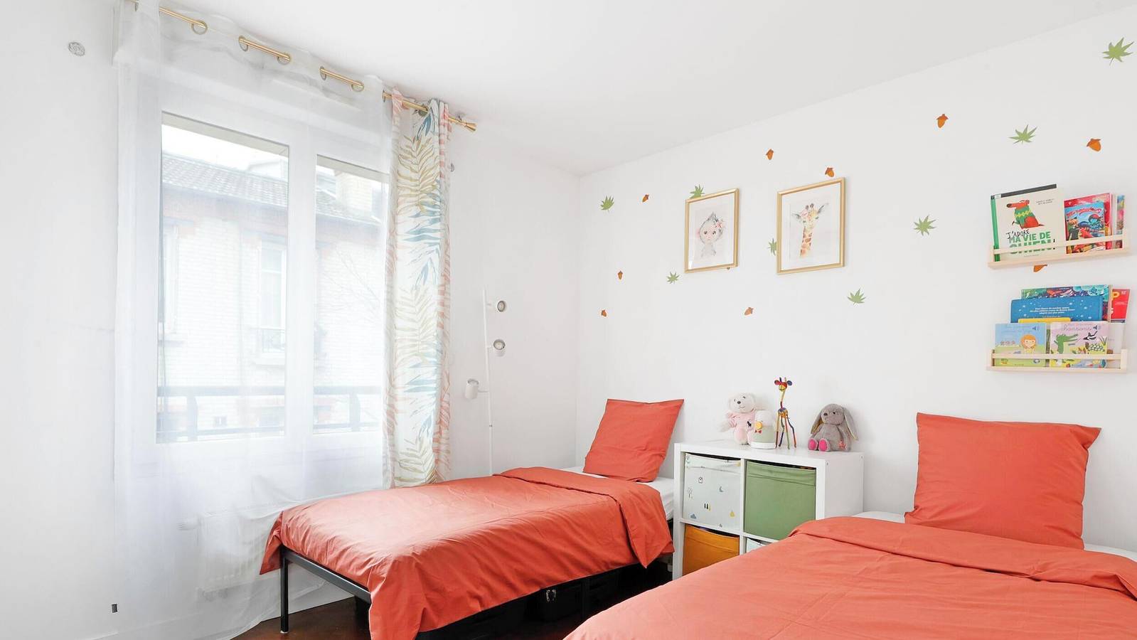 Apartamento entero, Residence d Exception Avenue Colombier Bernard in La Garenne-Colombes, Altos del Sena