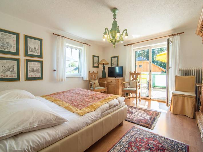 Ganze Wohnung, Stilvolle Wohnung am Wolfgangsee in Sankt Gilgen, Bezirk Salzburg-Umgebung
