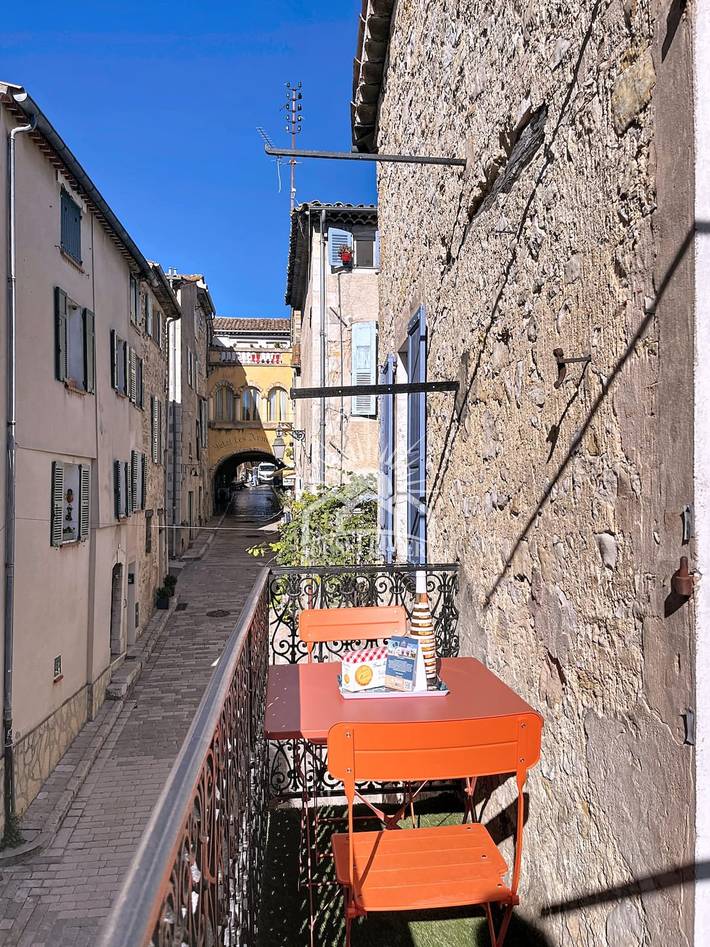 Gîte pour 3 personnes, avec balcon, adapté aux familles à Valbonne - 3