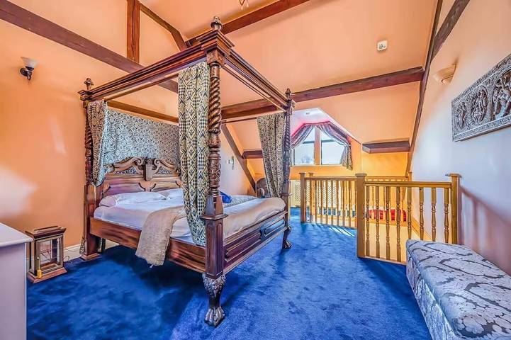Seaside Chapel Retreat - Cinema Snug+Free Parking in Portsmouth, Südostengland