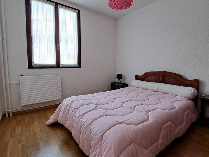 Ferienwohnung für 8 Personen, mit Balkon, mit Haustier in Alpes-de-Haute-Provence - 4