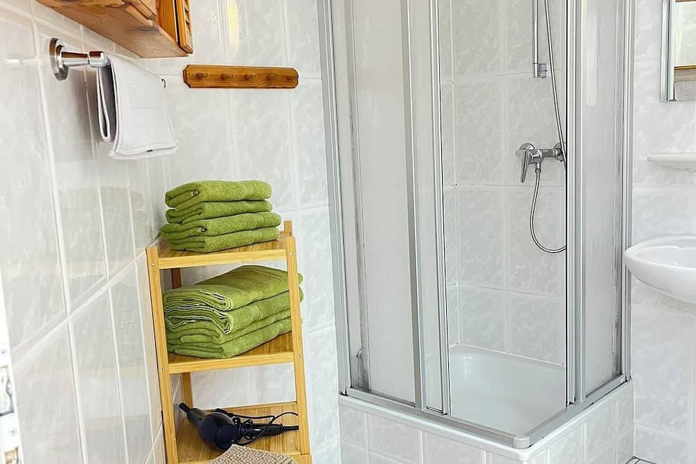 Finnhaus Anke - Holiday home for 4 people in the vacation village at the Marlow bird park in Marlow, Vorpommern-Rügen