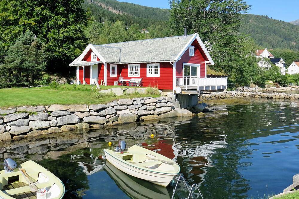 Naustet in Sognefjord