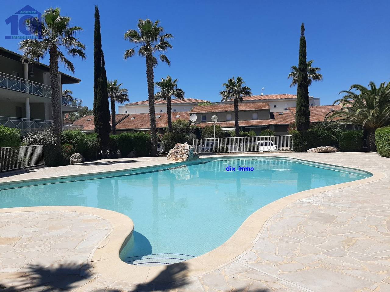 Pavilion in Valras-Plage, air conditioning and parking, close to the beach in Valras-Plage, Côte d'Améthyste