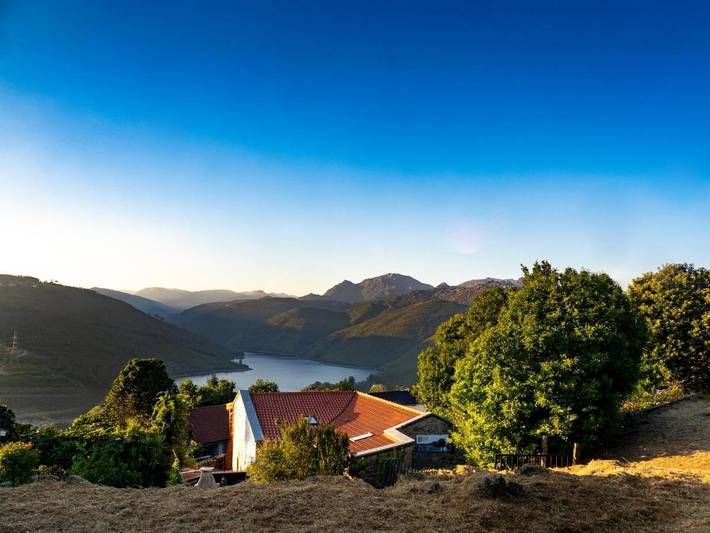 Location de vacances pour 6 personnes, avec vue et jardin dans Ponte da Barca - 2