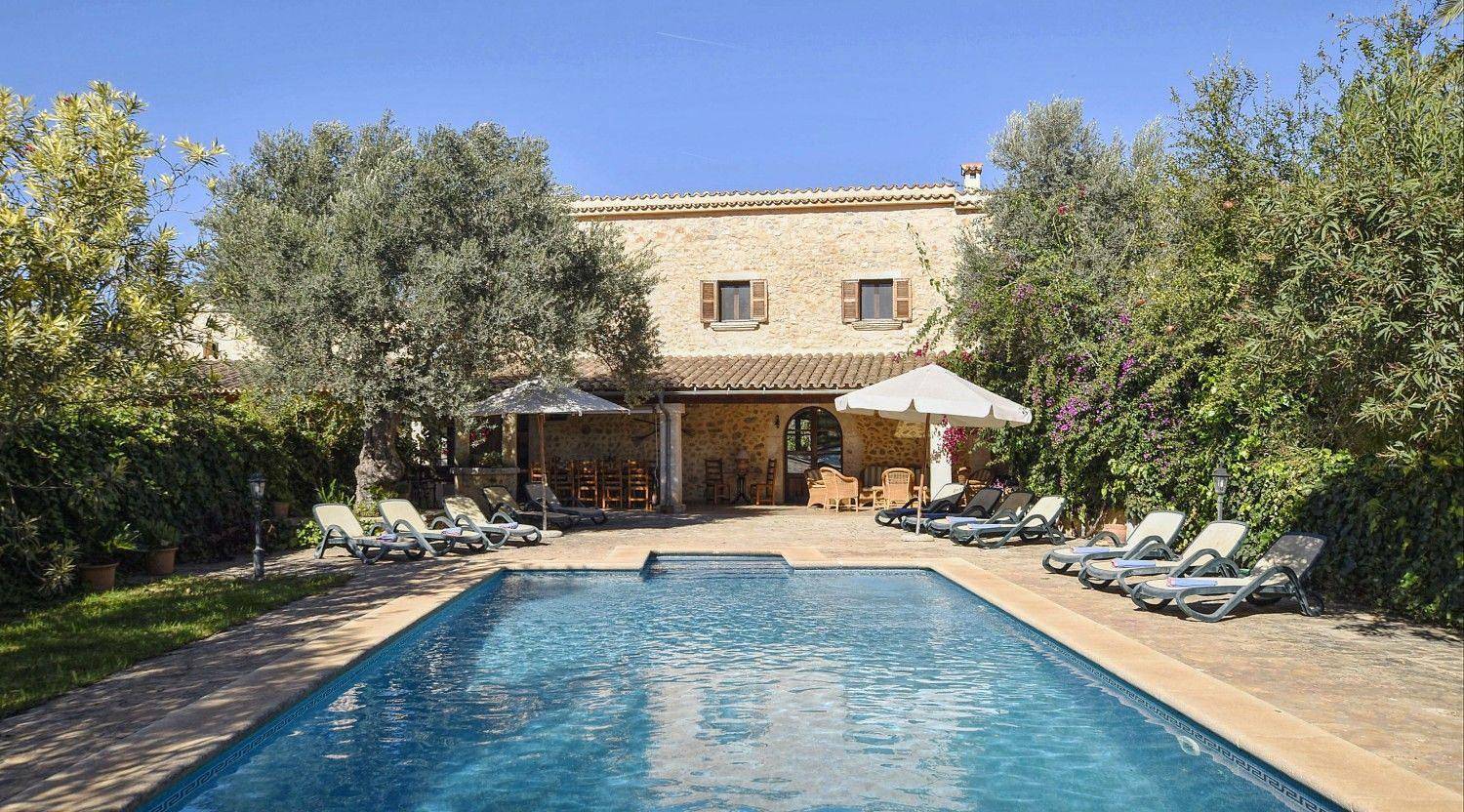 Charmantes Ferienhaus in Búger mit Privatem Pool in Búger, Mallorca Inselmitte