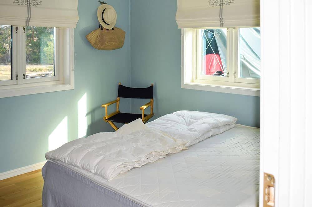 Nice home in berg i østfold in Halden