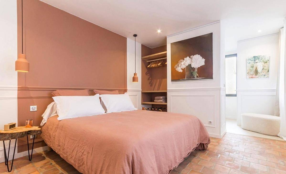 La Petite Maison de Giverny - Gîte de charme 5 étoiles au cœur du village - Maison 3 Chambres 3 Salles de Bain - Jardin - Privatisation in Giverny, Région de Les Andelys