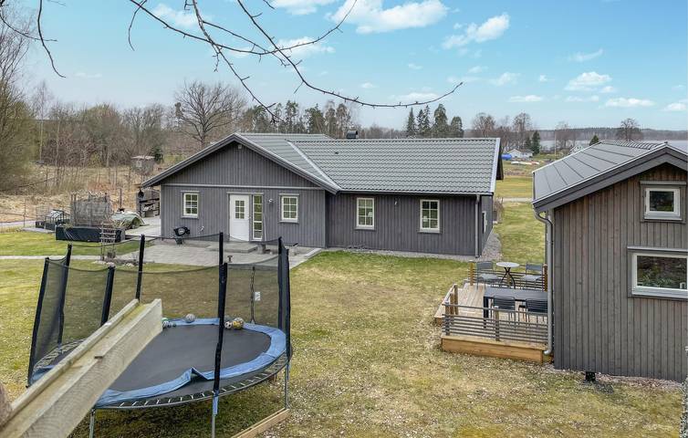Ferienhaus für 6 Personen mit Garten in Örebro kommun, Örebro und Umgebung