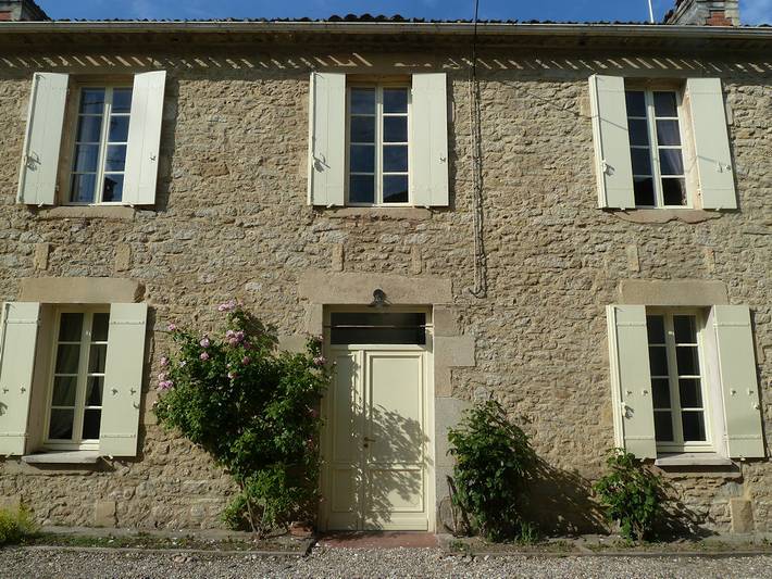 Chambre d’hôte pour 2 personnes, avec jardin et piscine en Gironde - 2