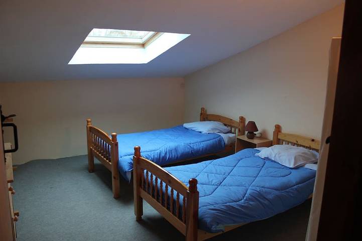 Gîte pour 8 personnes, avec jardin ainsi que terrasse et piscine à Lacapelle-Biron - 2