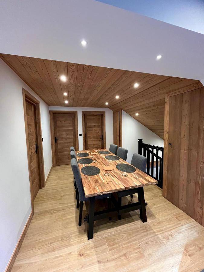 Gîte pour 6 personnes, avec vue et terrasse à Le Petit-Bornand-les-Glières - 3