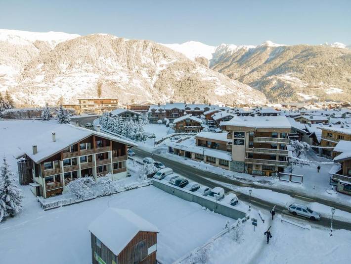 Hôtel pour 2 personnes, avec vue sur le lac ainsi que balcon et vue