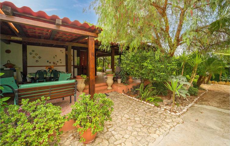 Holiday home for 5 people, with garden - 1