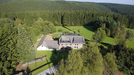 Ferienhaus für 19 Personen, mit Garten und Balkon sowie Sauna in Monschau