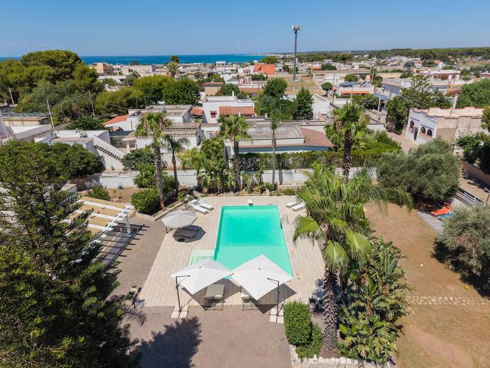 Maison de vacances pour 7 personnes, avec Jardin et Piscine dans Lizzano