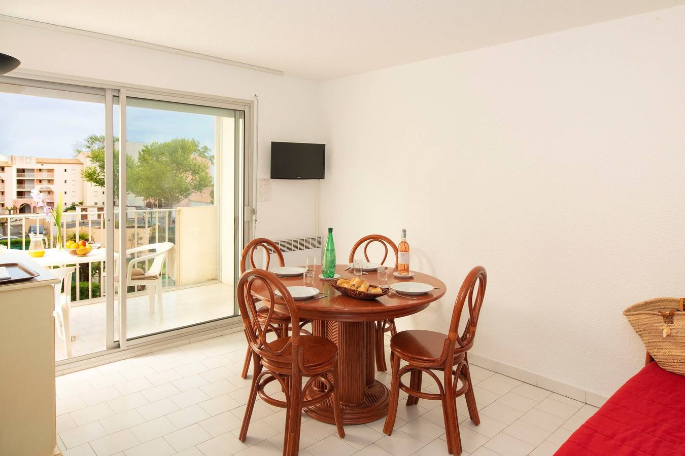 Appartement entier, Appartement de vacances pour 4 personnes avec balcon in Cap d'Agde, Agde