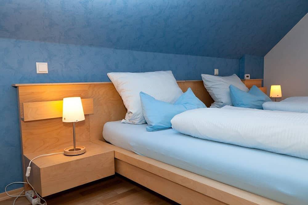 Ganze Wohnung, Moderne  5 Sterne Wohnung für 4 Personen 70 qm inmitten der Weinberge in Fessenbach, Offenburg