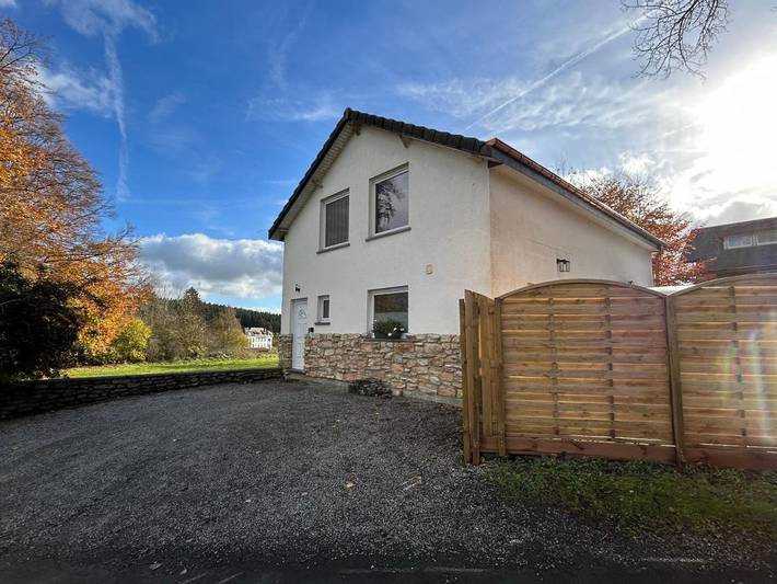 Location de vacances pour 18 personnes, avec vue et piscine ainsi que sauna et terrasse, animaux acceptés dans Francorchamps - 2