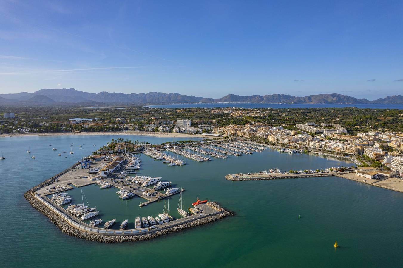 Casa Rewa in Port d'Alcúdia, Alcúdia