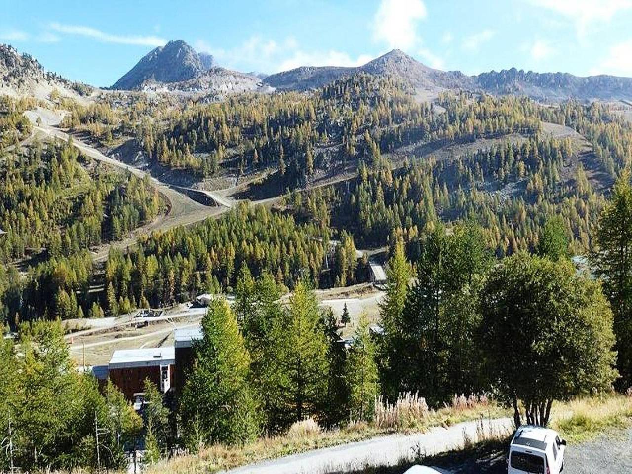 Apartamento entero, Residencia Mercantour con tres habitaciones. in Isola 2000, Isola
