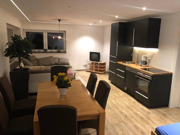 Ferienwohnung für 3 Personen, mit Terrasse und Garten sowie Ausblick in Göppingen - 4