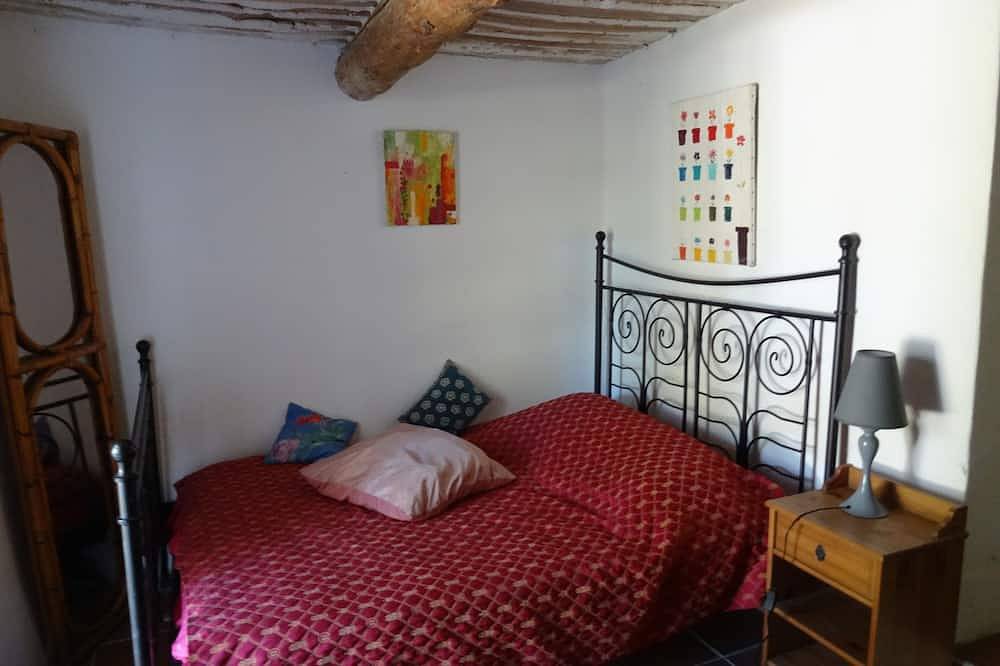 Appartement entier, Au coeur du Luberon in Lourmarin, Parc naturel régional du Luberon