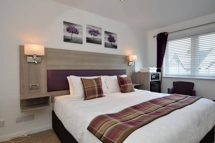 Fyne Rooms - Bute Superior King - Bed & Breakfast in Tighnabruaich, Argyll & Bute