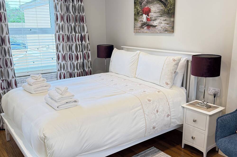 Cosy Home. Killarney Town Centre 5 minute walk - Free Parking/Wifi - sleeps 6 in Killarney, Killarney National Park
