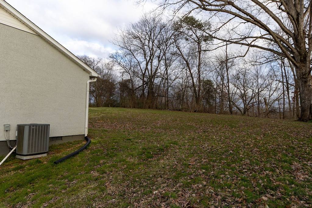 Hilltop Hideout — A Peaceful Retreat in the Foothills of the Smoky Mountains in Blount County