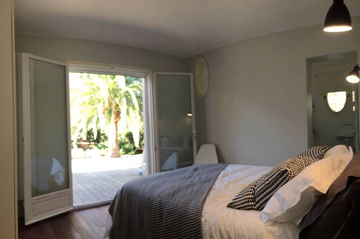 Villa pour 6 personnes, avec terrasse et jardin dans Cap d’Antibes - 2