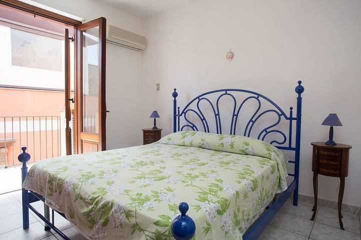 Apartamento entero, Delightful house in the historic center of Lipari with spectacular private terrace. in Lipari (pueblo), Lipari