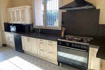 Château pour 11 Personnes dans Olonzac, Parc naturel régional du Haut-Languedoc, Photo 3