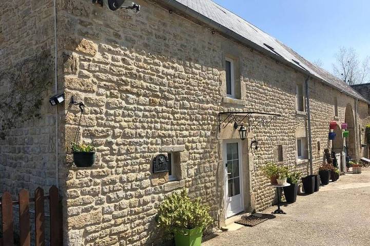 Gîte pour 7 personnes, avec jardin à Amfreville (Normandie)