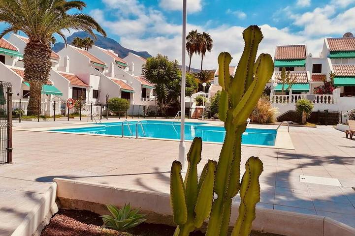 Villa für 3 Personen, mit Pool und Garten sowie Terrasse in Teneriffa Süd