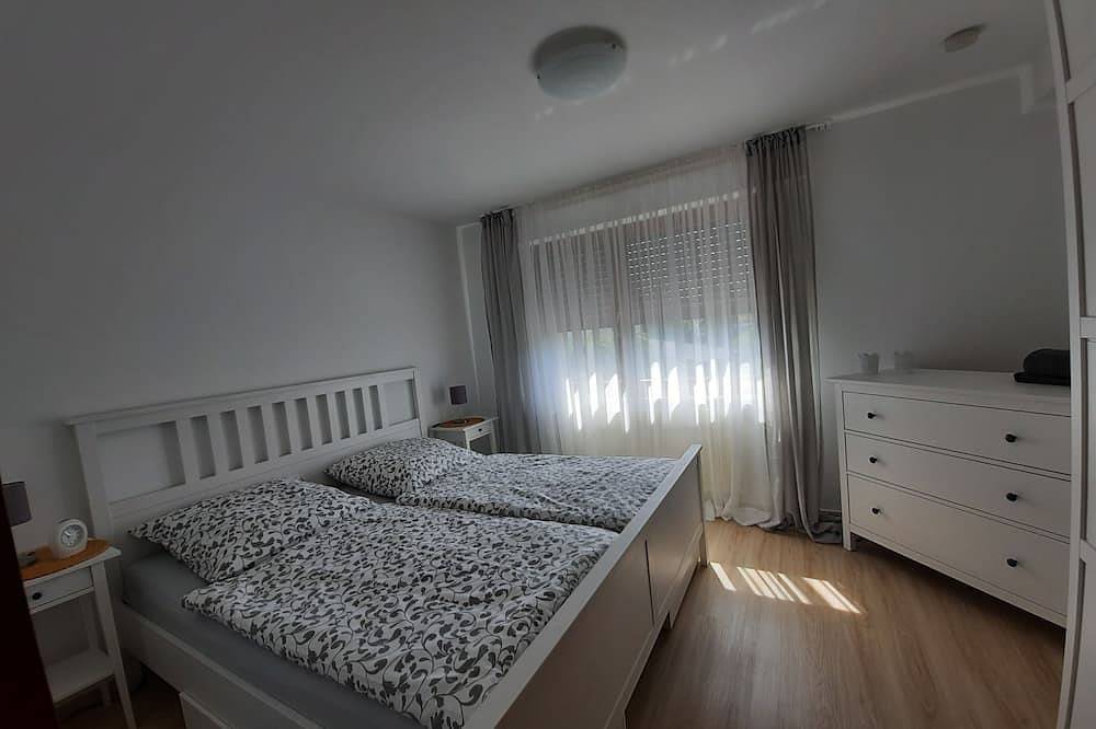 \"Hundhauser Berg 14\" Barrierefreies Ferienhaus in Windeck in Windeck, Windecker-Ländchen