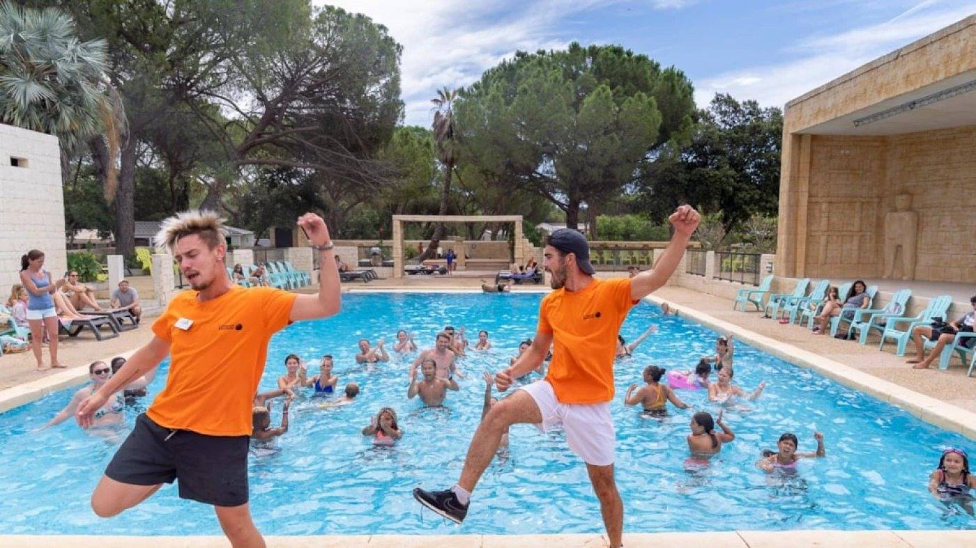 Zecamping 5 étoiles familial espace aquatique mobil-home Tv Lv clim 46m2 in Le Muy, Middellandse Zeekust (Frankrijk)