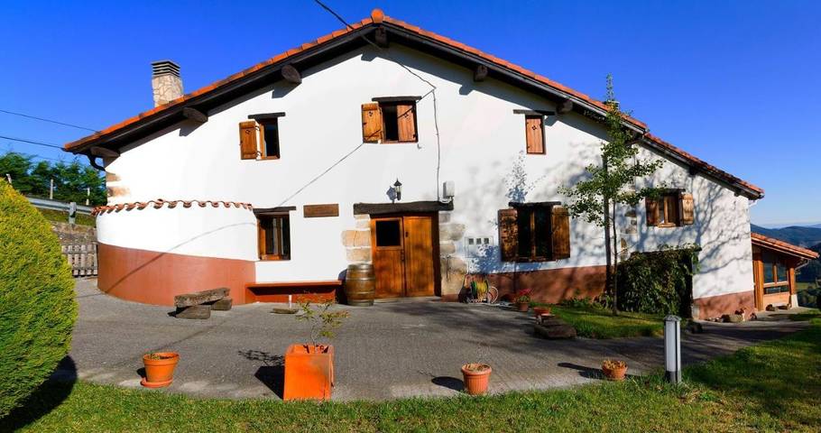 Casa rural para 2 personas, con jardín además de sauna y vistas en Guipúzcoa - 2