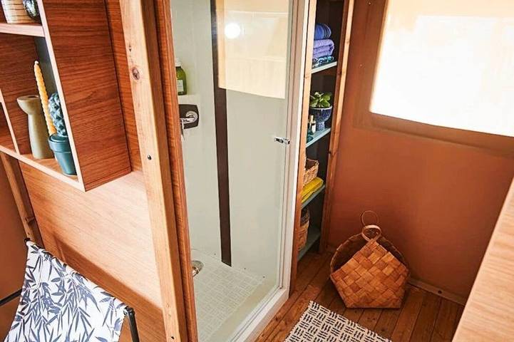 Mobil home pour 4 personnes dans Chateau De La Vigne - 3