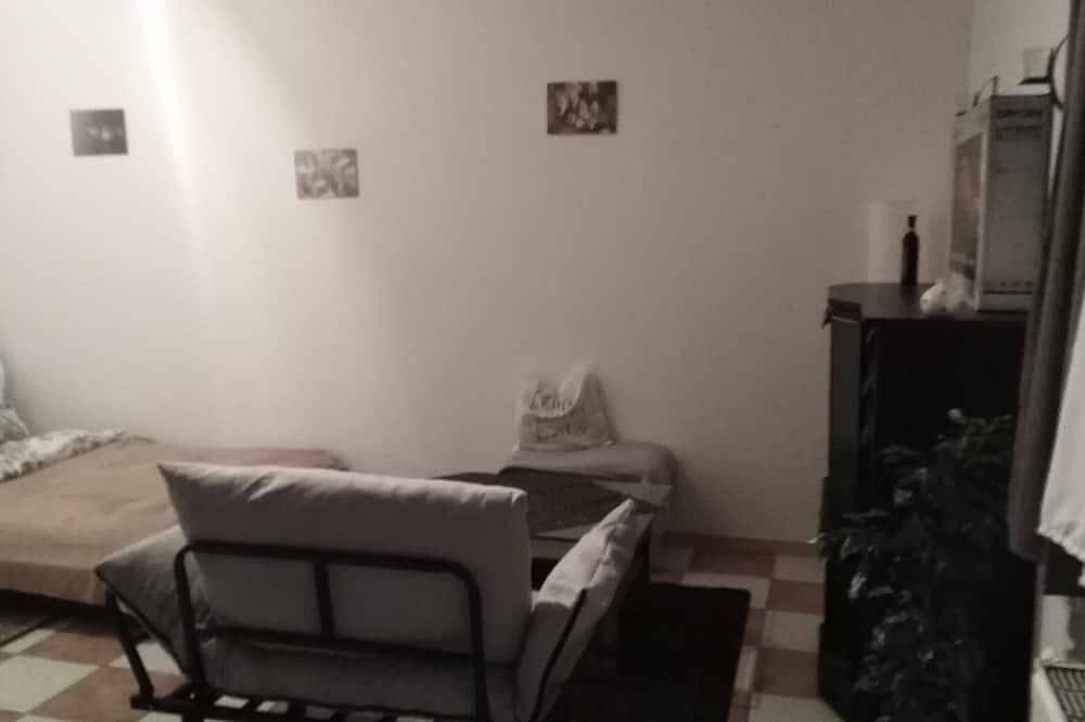 Ganze Wohnung, Ferienwohnung-Studio in 66740 Sls-Roden in Saarlouis, Mosel-Saar